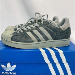 Mens Distressed grey leather Superstars